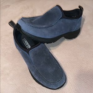 Women’s lands end slip on blue suede ankle booties